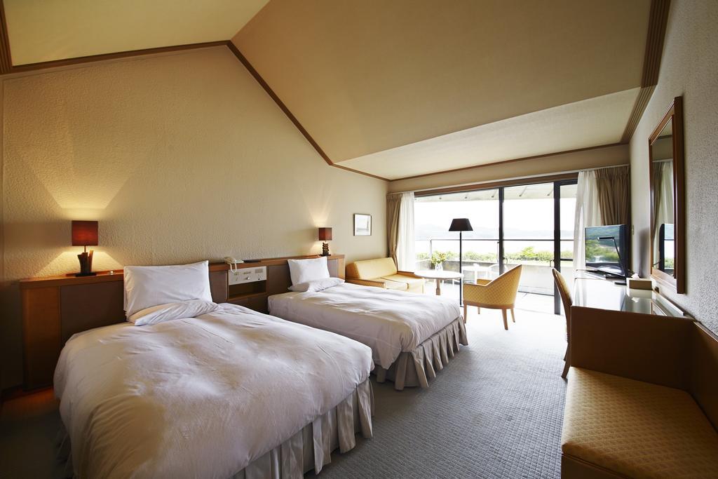Hotel Anaga Minamiawaji Bagian luar foto